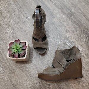 Eileen Fisher Nubuk Leather Wedge Platform Sandal Grey 38